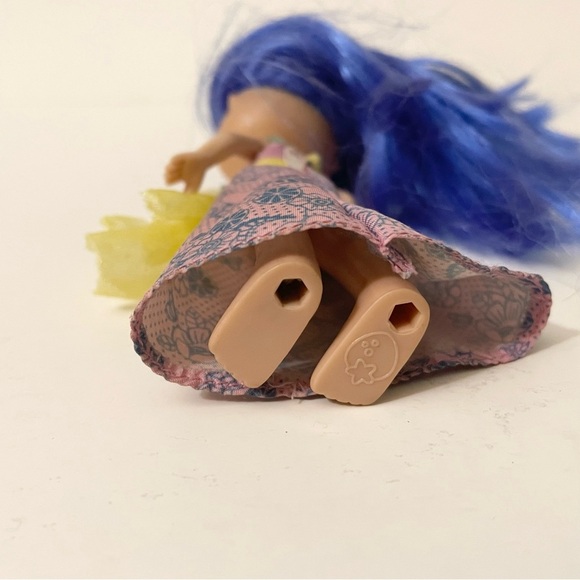 Hasbro Strawberry Shortcake Blueberry Muffin Doll - Picture 11 of 14